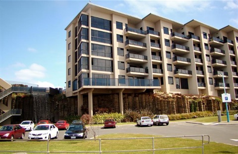 north terrace basalt columns car park